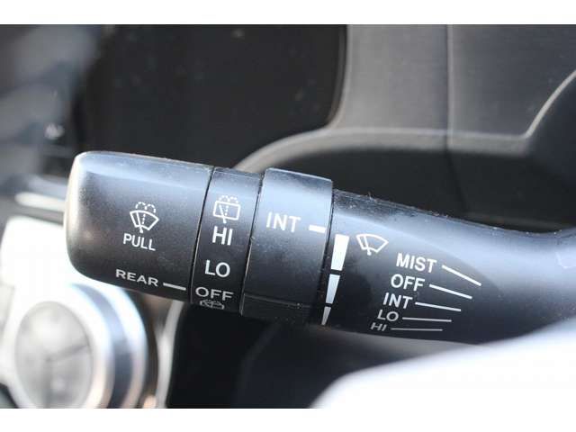 Toyota AQUA 2016-01 189166-6