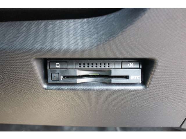 Toyota AQUA 2016-01 189166-15