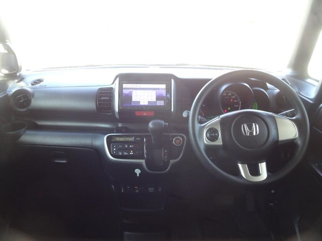Honda N BOX 2017-07 187819-2