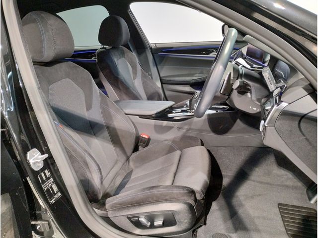 Bmw 5 SERIES 2019-03 192695-13