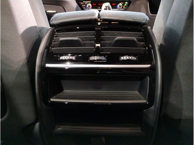 Bmw 5 SERIES 2019-03 192695-26