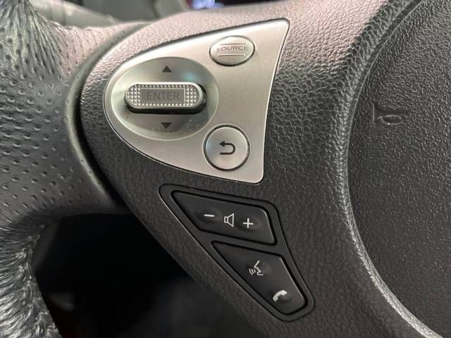 Nissan JUKE 2010-11 16237-6