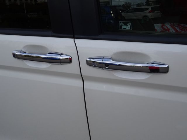 Honda e 2012-02 183886-27
