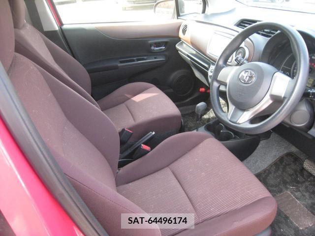 Toyota VITZ 2011-02 326809-8
