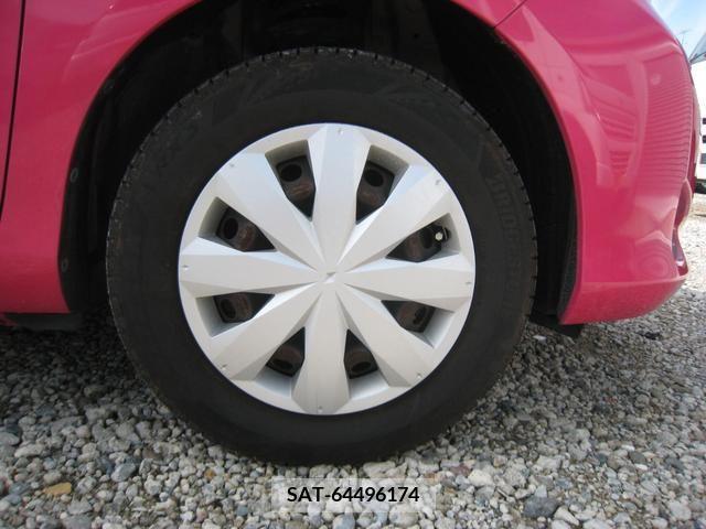 Toyota VITZ 2011-02 326809-7