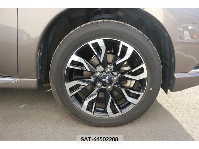 Mitsubishi OUTLANDER PHEV 2015-12 223800-11
