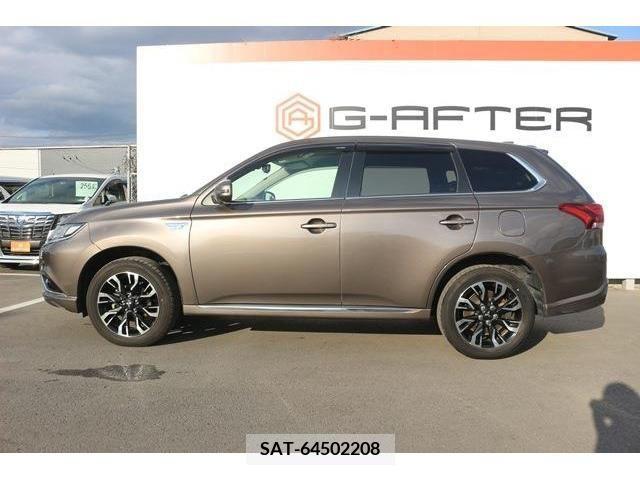 Mitsubishi OUTLANDER PHEV 2015-12 223800-8