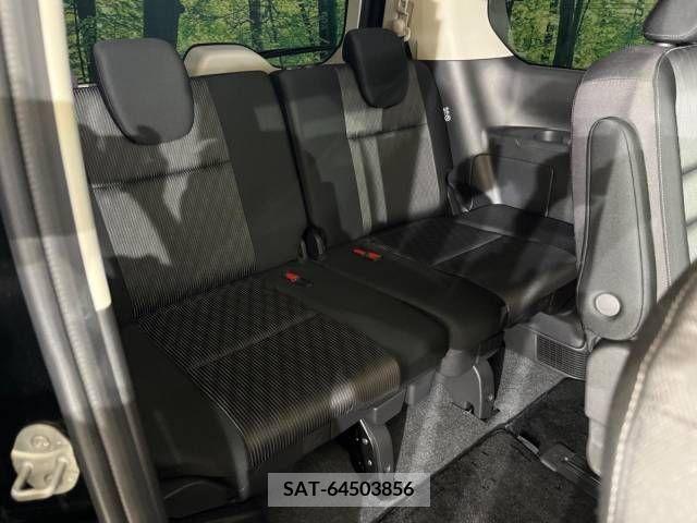 Nissan SERENA 2022-04 367754-10