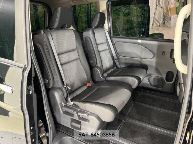 Nissan SERENA 2022-04 367754-9