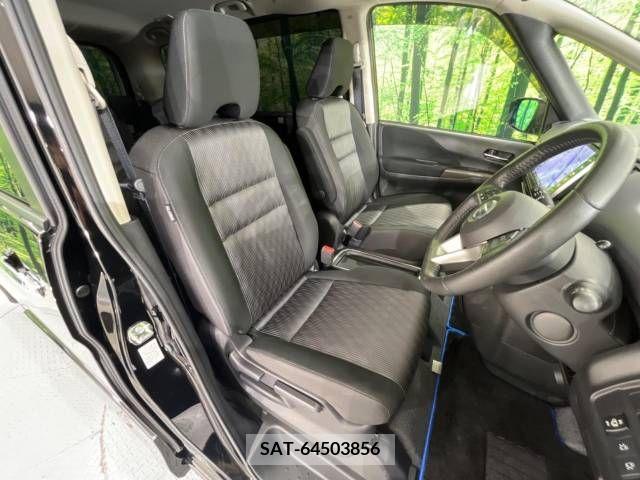 Nissan SERENA 2022-04 367754-8