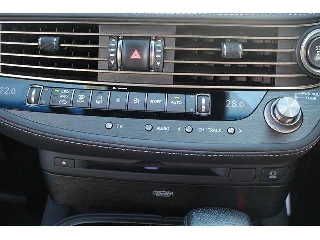 Lexus LS 2017-12 21163-4