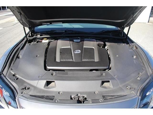 Lexus LS 2017-12 21163-17