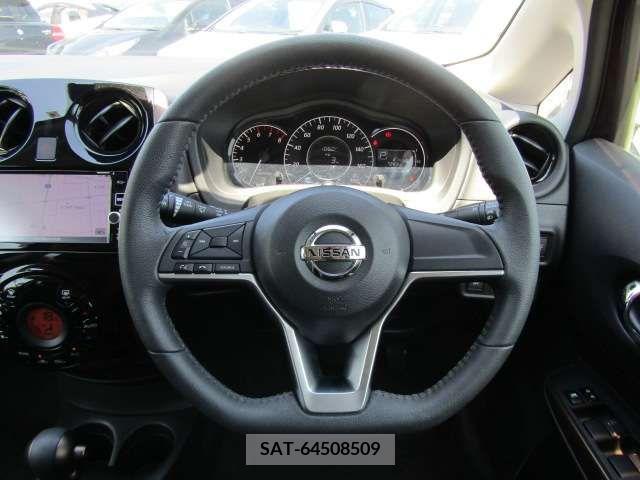 Nissan NOTE 2017-04 279918-14