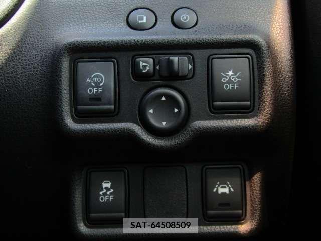 Nissan NOTE 2017-04 279918-11
