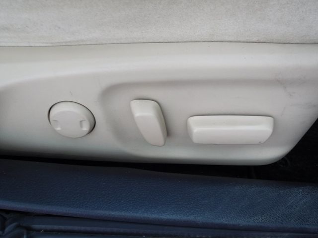 Toyota CROWN SEDAN 2014-08 22791-15