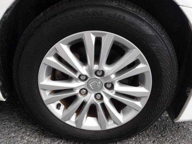 Toyota CROWN SEDAN 2014-08 22791-6