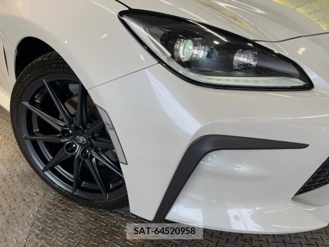 Toyota 86 2022-10 345950-12