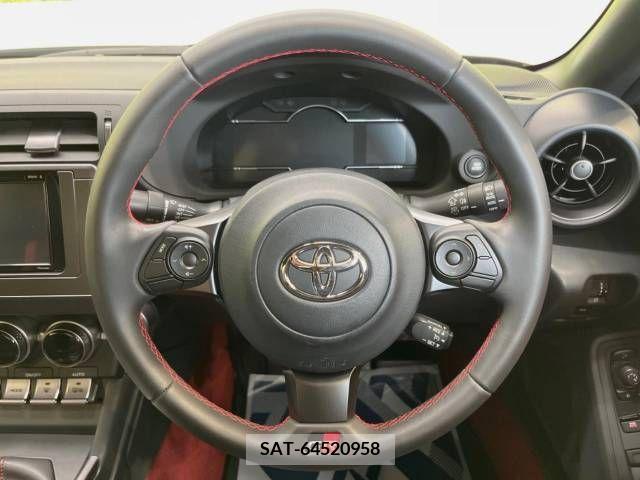 Toyota 86 2022-10 345950-11