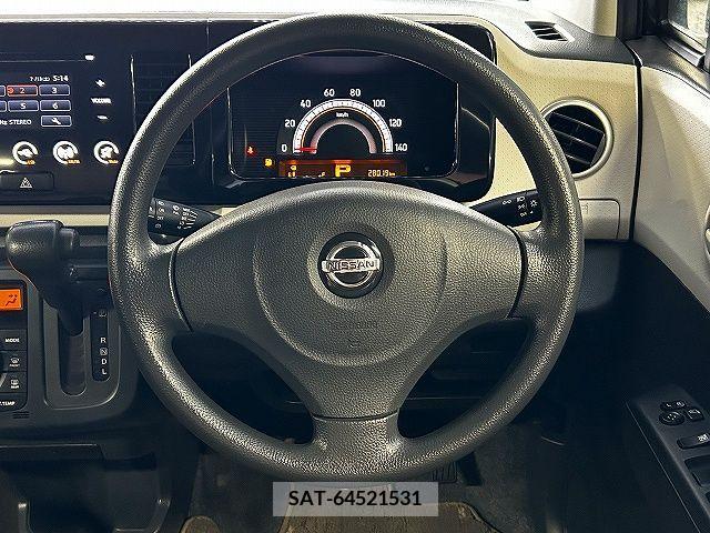 Nissan MOCO 2011-06 354457-13