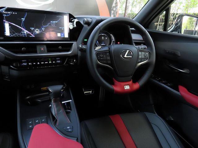 Lexus UX 2023-08 22991-22