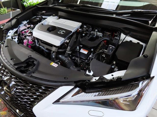 Lexus UX 2023-08 22991-28