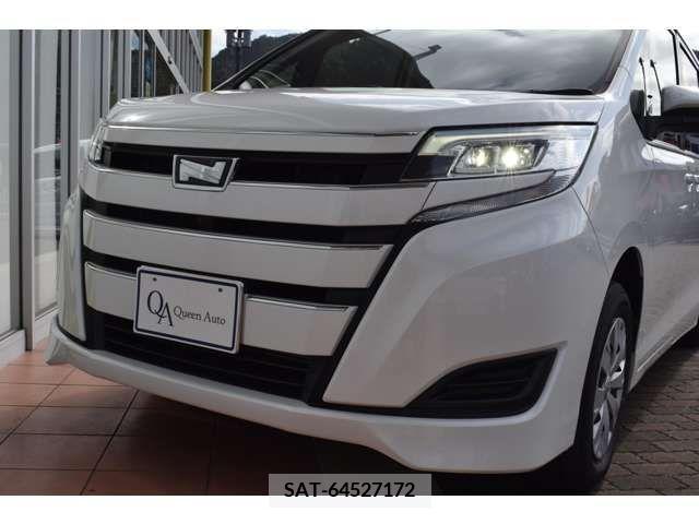 Toyota NOAH 2017-10 212601-10
