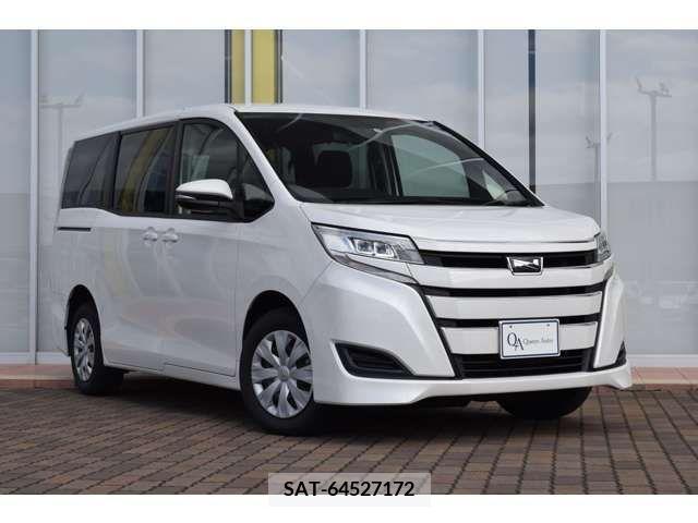 Toyota NOAH 2017-10 212601-1