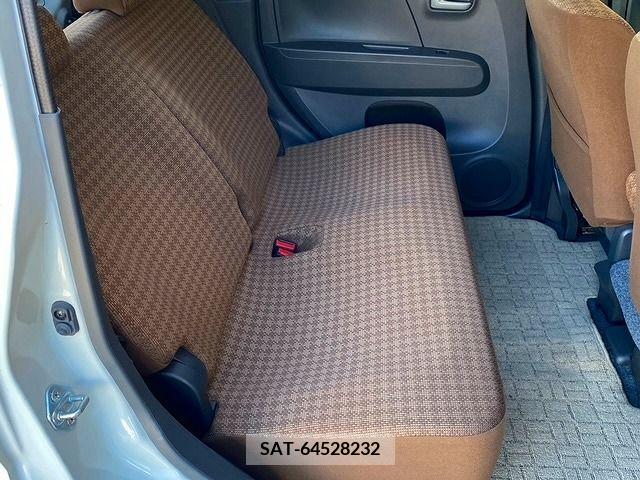 Nissan MOCO 2011-04 256564-3
