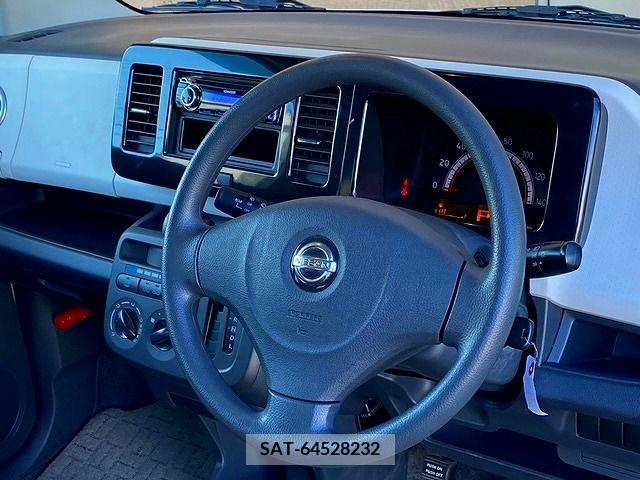 Nissan MOCO 2011-04 256564-7