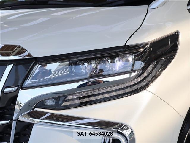 Toyota ALPHARD 2022-11 216438-24