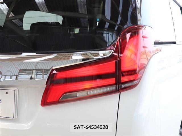Toyota ALPHARD 2022-11 216438-25