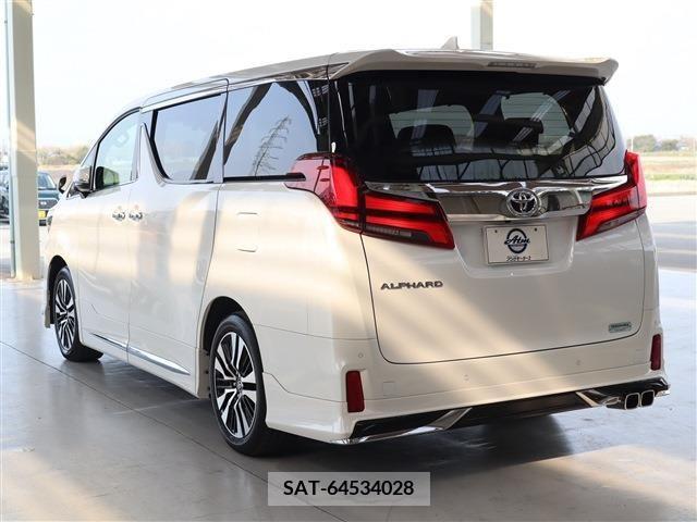 Toyota ALPHARD 2022-11 216438-22