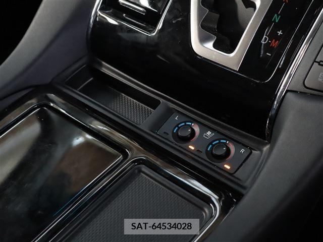 Toyota ALPHARD 2022-11 216438-27