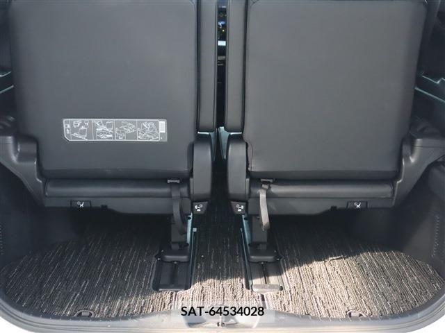 Toyota ALPHARD 2022-11 216438-17