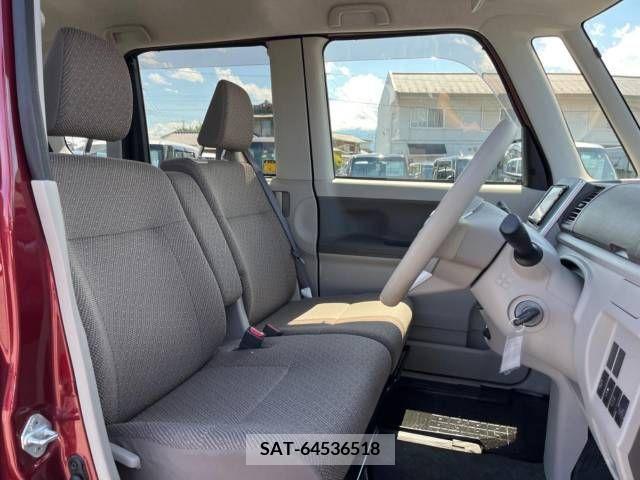 Daihatsu TANTO 2015-12 310158-8