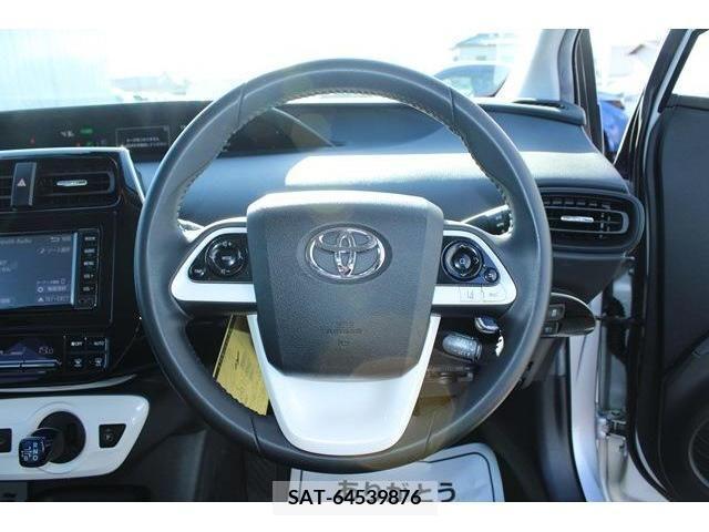 Toyota PRIUS 2017-03 282328-14