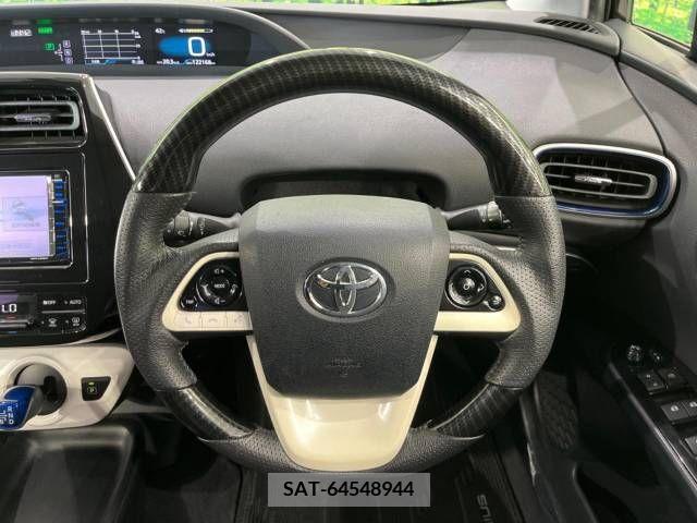 Toyota PRIUS 2016-05 366484-10