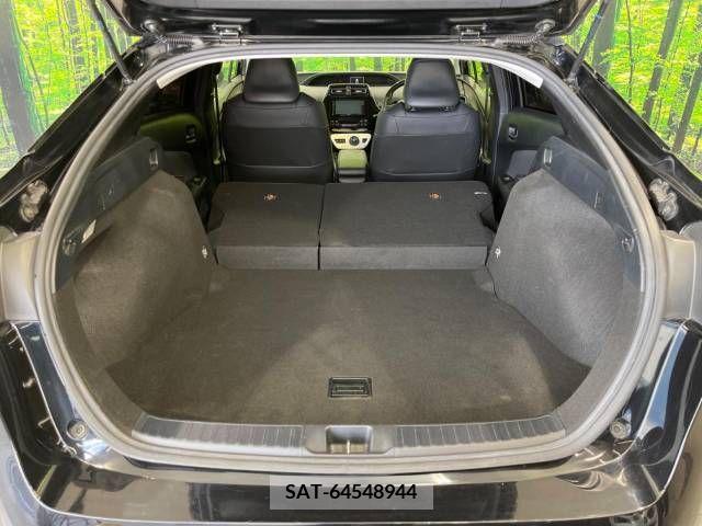 Toyota PRIUS 2016-05 366484-9