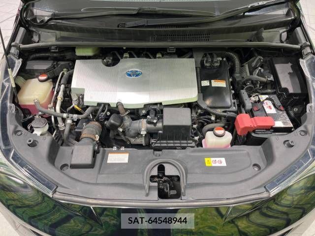 Toyota PRIUS 2016-05 366484-17