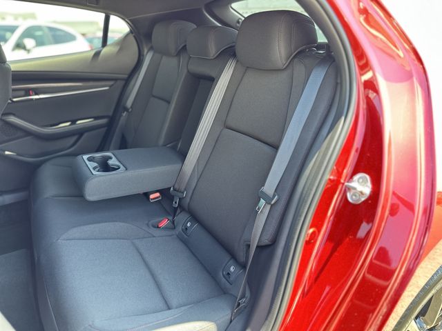 Mazda MAZDA3 2021-12 8667-16