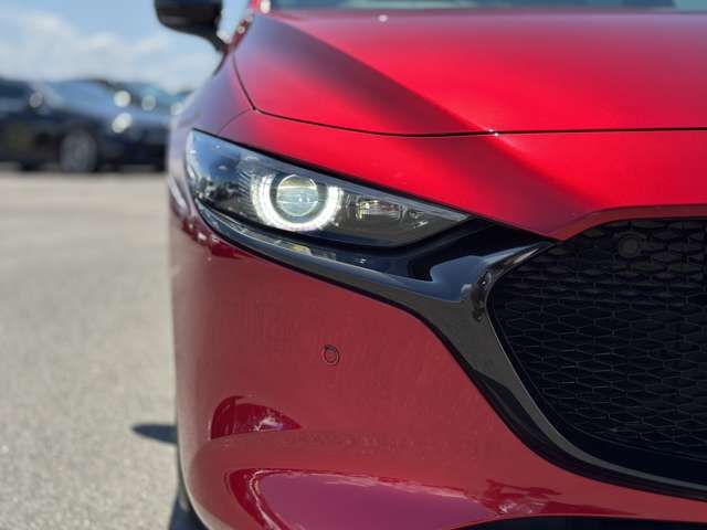 Mazda MAZDA3 2021-12 8667-21