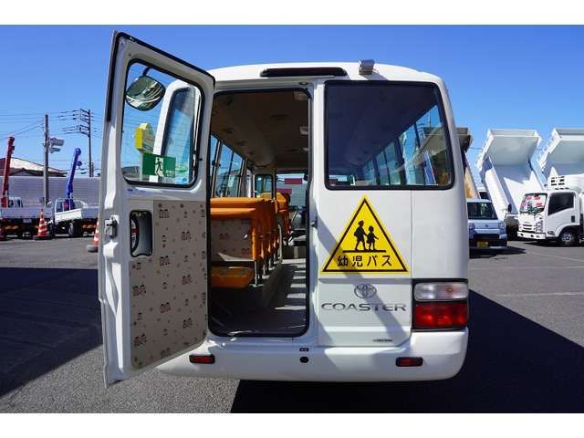 Toyota COASTER 2016-03 15089-16