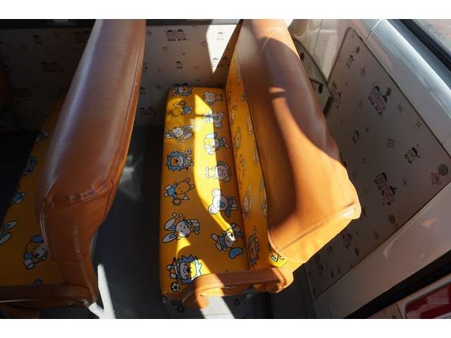 Toyota COASTER 2016-03 15089-18