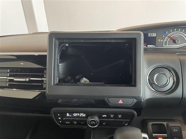 Honda N BOX CUSTOM 2023-03 781-16