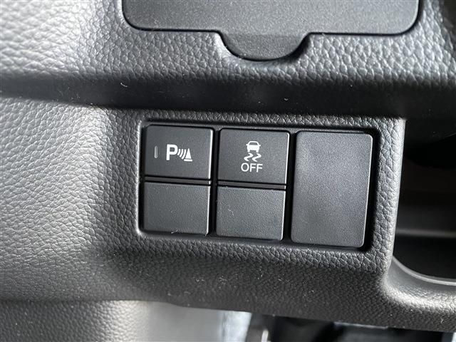 Honda N BOX CUSTOM 2023-03 781-4