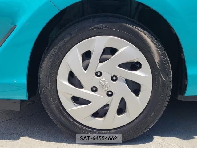 Toyota AQUA 2018-05 291792-3