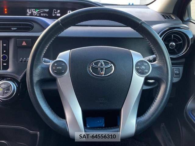 Toyota AQUA 2015-02 254799-11