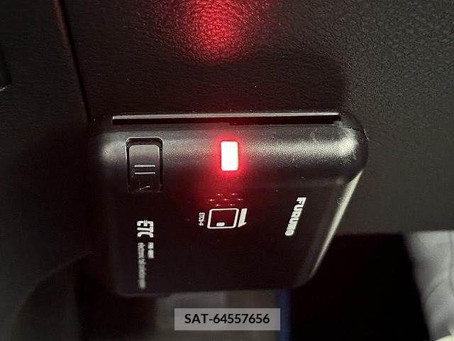 Nissan SERENA 2019-05 336696-7