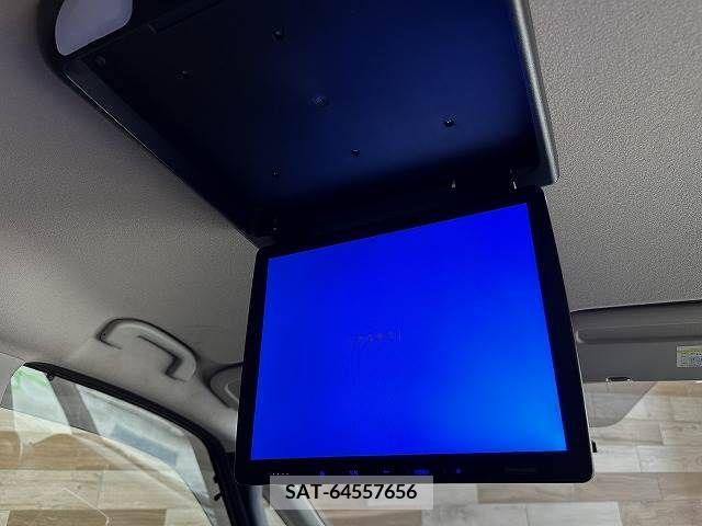 Nissan SERENA 2019-05 336696-3