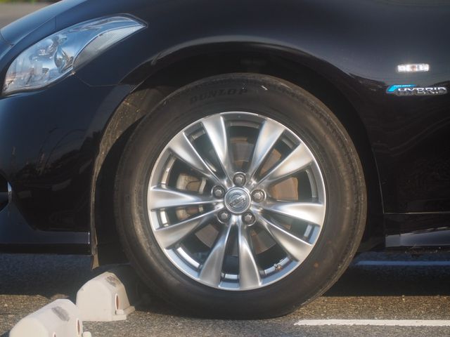 Nissan FUGA HYBRID 2013-12 5796-9